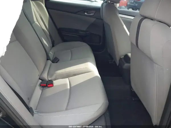 19XFC2F51JE030830 2018 HONDA CIVIC - Image 8