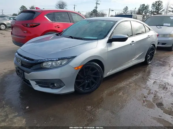 19XFC2F51JE034618 2018 HONDA CIVIC - Image 2