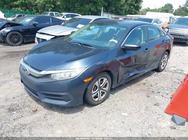 19XFC2F51JE040001 2018 HONDA CIVIC - Image 2