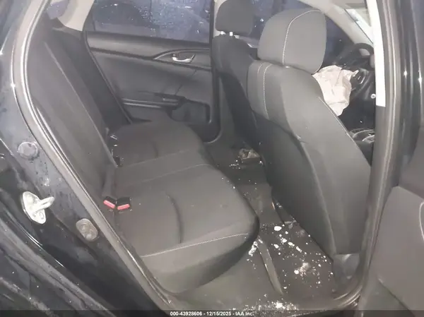 19XFC2F51JE040600 2018 HONDA CIVIC - Image 8