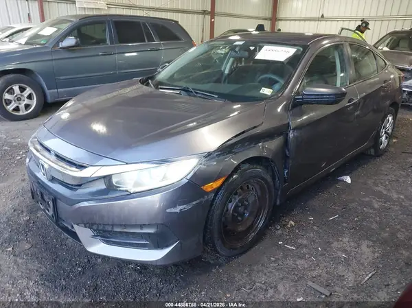 19XFC2F52GE023961 2016 HONDA CIVIC - Image 2