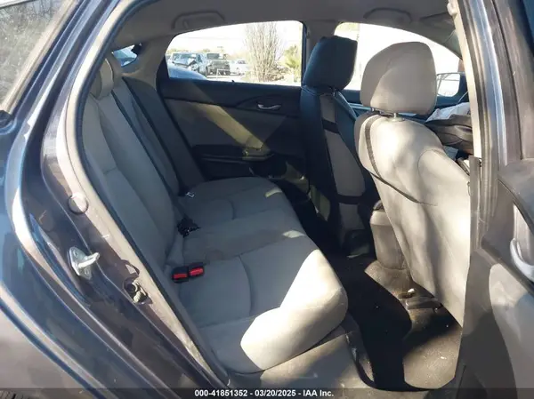 19XFC2F52GE024589 2016 HONDA CIVIC - Image 8