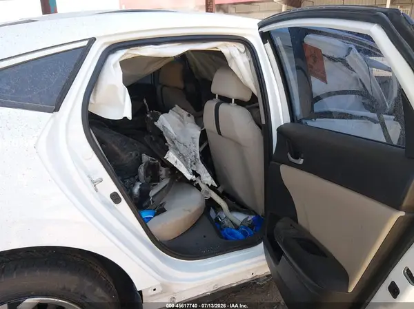19XFC2F52GE034846 2016 HONDA CIVIC - Image 8