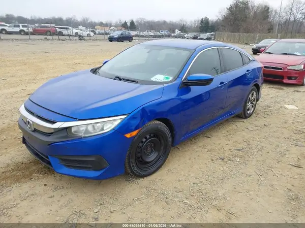 19XFC2F52GE060105 2016 HONDA CIVIC - Image 2