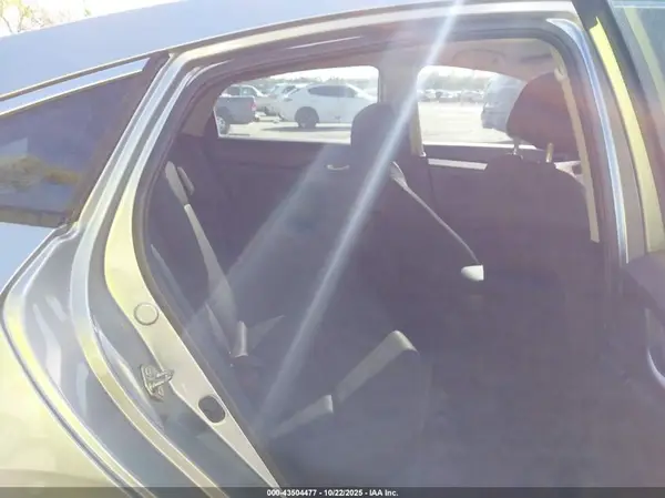 19XFC2F52GE073713 2016 HONDA CIVIC - Image 8