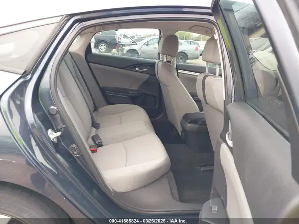 19XFC2F52GE095940 2016 HONDA CIVIC - Image 8