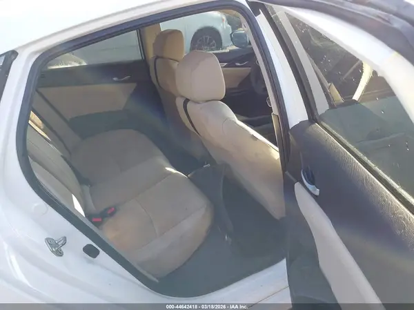 19XFC2F52GE201853 2016 HONDA CIVIC - Image 8