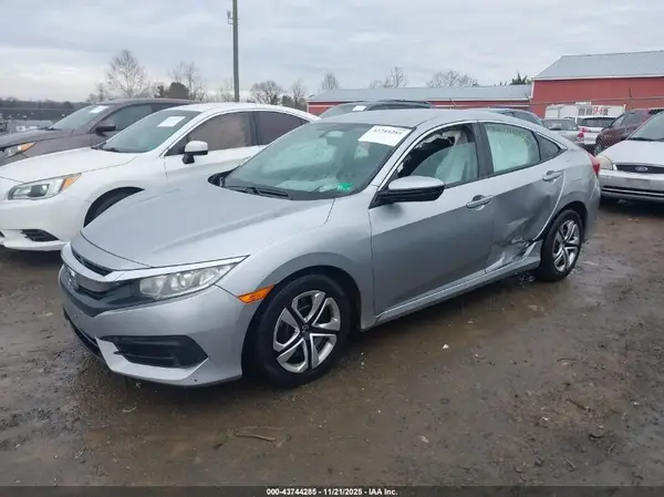 19XFC2F52GE206325 2016 HONDA CIVIC - Image 2