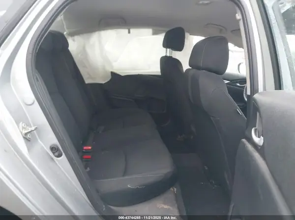 19XFC2F52GE206325 2016 HONDA CIVIC - Image 8