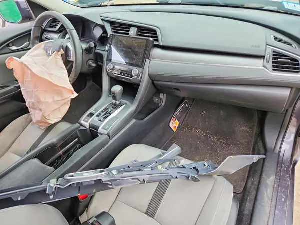 19XFC2F52GE236876 2016 HONDA CIVIC - Image 8