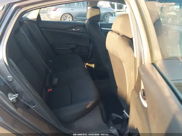 19XFC2F52GE240782 2016 HONDA CIVIC - Image 8