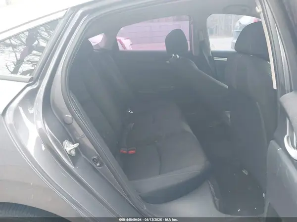 19XFC2F52GE245366 2016 HONDA CIVIC - Image 8