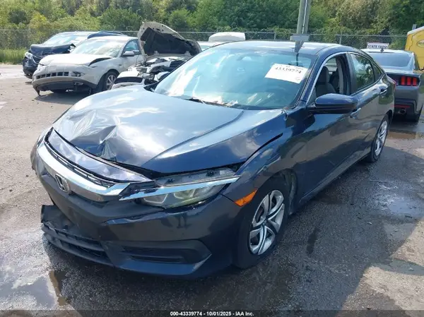 19XFC2F52HE002416 2017 HONDA CIVIC - Image 2