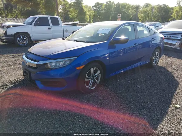 19XFC2F52HE010502 2017 HONDA CIVIC - Image 2