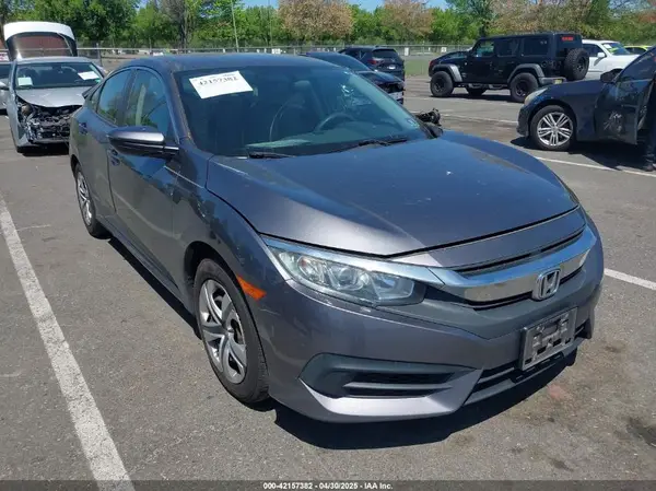 19XFC2F52HE203362 2017 HONDA CIVIC - Image 1
