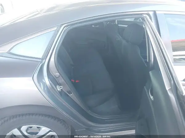 19XFC2F52HE220548 2017 HONDA CIVIC - Image 8