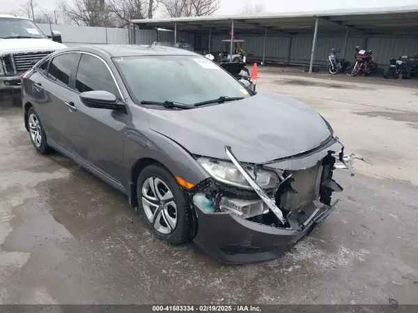 19XFC2F52JE002969 2018 HONDA CIVIC - Image 1