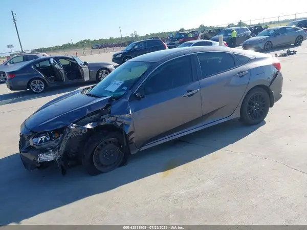 19XFC2F52JE006889 2018 HONDA CIVIC - Image 2