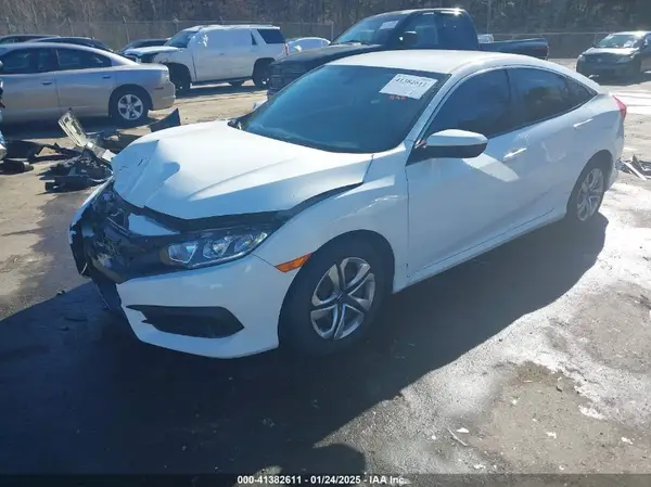 19XFC2F52JE012997 2018 HONDA CIVIC - Image 2