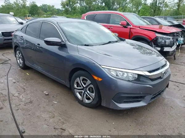 19XFC2F52JE022591 2018 HONDA CIVIC - Image 1
