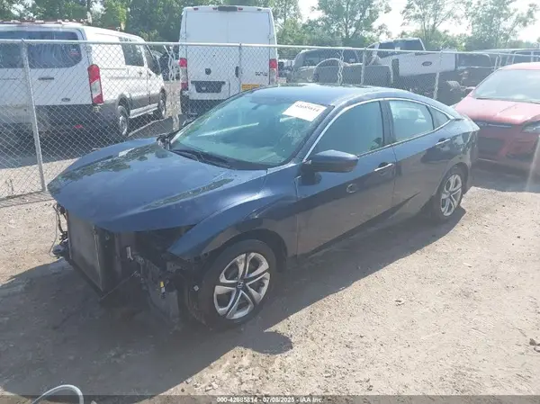 19XFC2F52JE028794 2018 HONDA CIVIC - Image 2