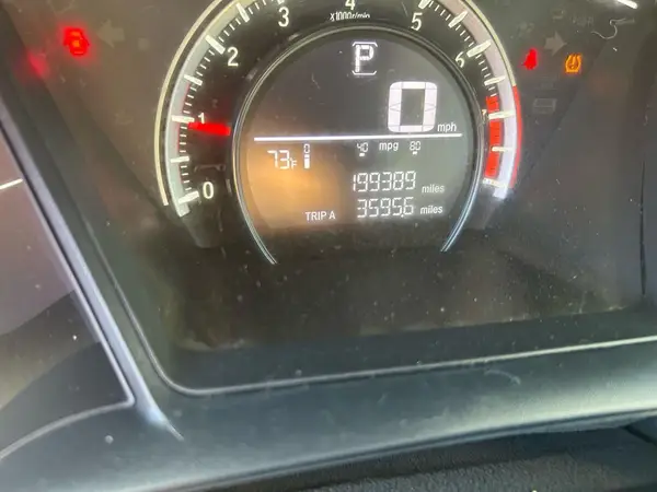 19XFC2F52JE029461 2018 HONDA CIVIC - Image 8