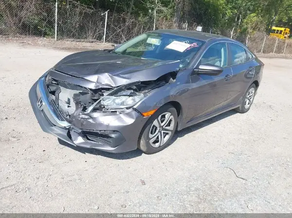 19XFC2F52JE202816 2018 HONDA CIVIC - Image 2