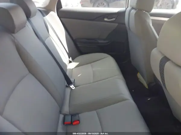19XFC2F52JE202816 2018 HONDA CIVIC - Image 8