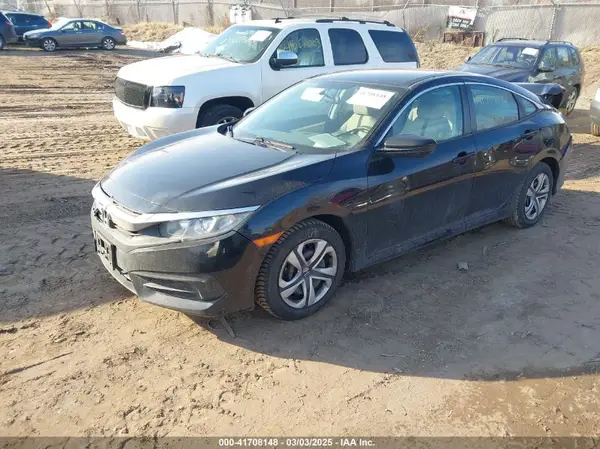 19XFC2F52JE207501 2018 HONDA CIVIC - Image 2