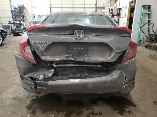 2016 HONDA CIVIC auction photo 6