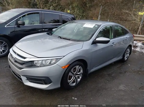 19XFC2F53GE015044 2016 HONDA CIVIC - Image 2