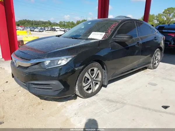19XFC2F53GE015268 2016 HONDA CIVIC - Image 2