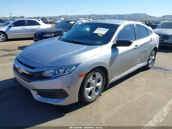 19XFC2F53GE019577 2016 HONDA CIVIC - Image 2