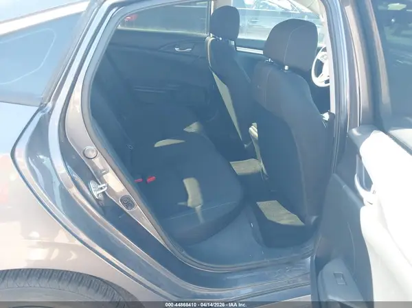 19XFC2F53GE020938 2016 HONDA CIVIC - Image 8