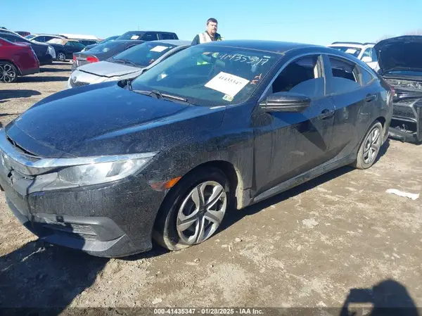 19XFC2F53GE037562 2016 HONDA CIVIC - Image 2