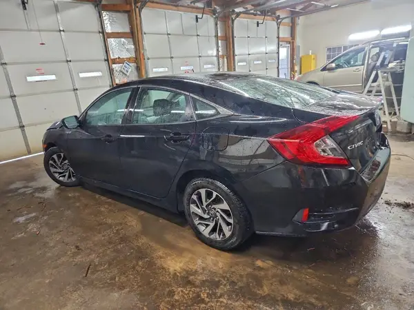 19XFC2F53GE062395 2016 HONDA CIVIC - Image 2