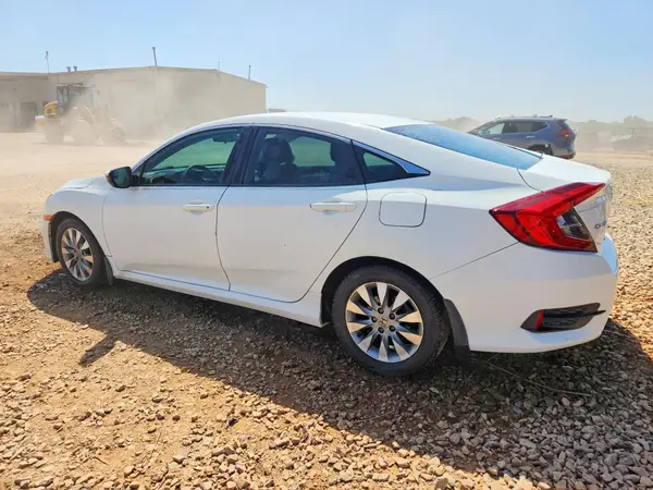 19XFC2F53GE069038 2016 HONDA CIVIC - Image 2
