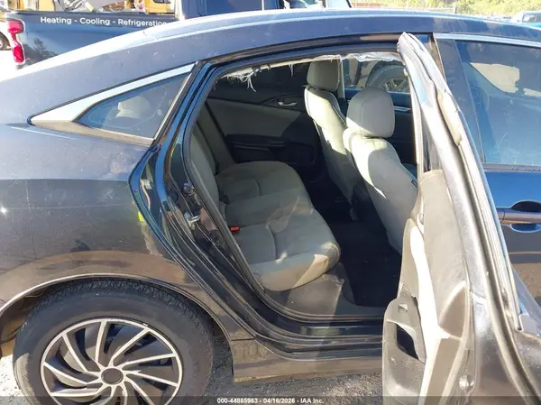 19XFC2F53GE082842 2016 HONDA CIVIC - Image 8