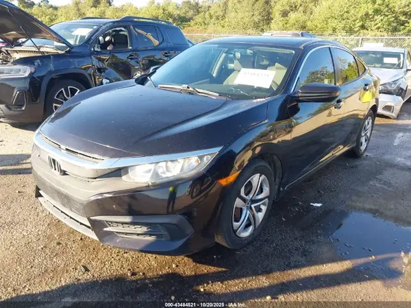 19XFC2F53GE084056 2016 HONDA CIVIC - Image 2