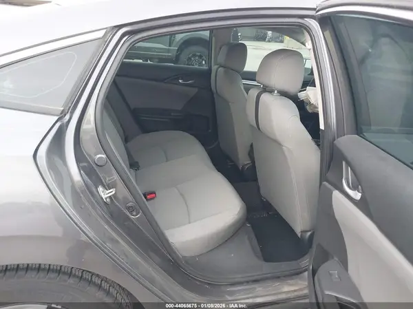 19XFC2F53GE084493 2016 HONDA CIVIC - Image 8