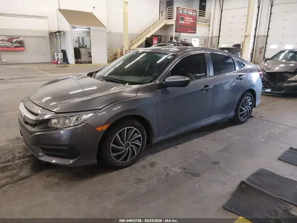 19XFC2F53GE217527 2016 HONDA CIVIC - Image 2