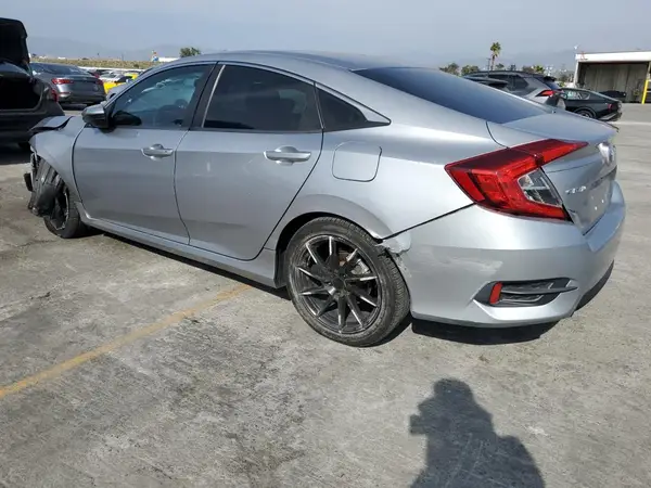 19XFC2F53GE226082 2016 HONDA CIVIC - Image 2