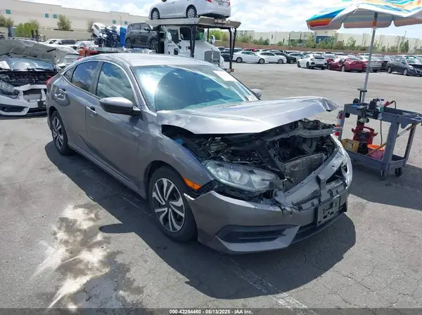 19XFC2F53GE226597 2016 HONDA CIVIC - Image 1