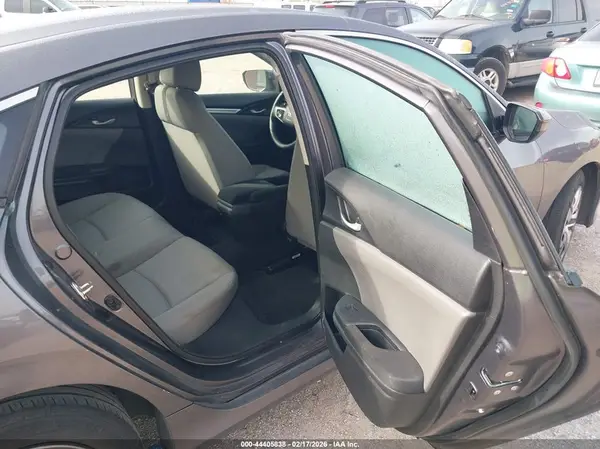 19XFC2F53GE239060 2016 HONDA CIVIC - Image 8