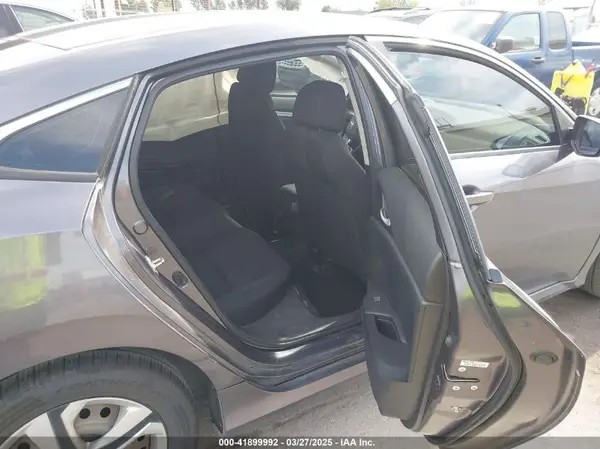 19XFC2F53GE246722 2016 HONDA CIVIC - Image 8