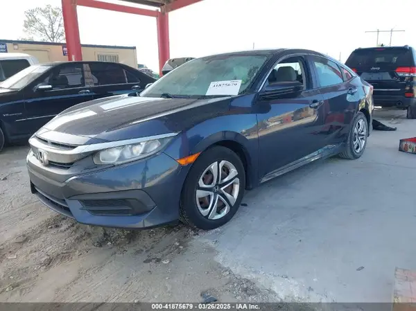 19XFC2F53HE000058 2017 HONDA CIVIC - Image 2