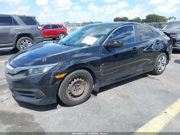 19XFC2F53HE005731 2017 HONDA CIVIC - Image 2