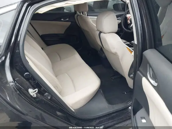 19XFC2F53HE025462 2017 HONDA CIVIC - Image 8