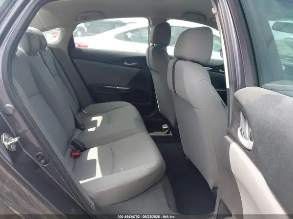 19XFC2F53HE026580 2017 HONDA CIVIC - Image 8