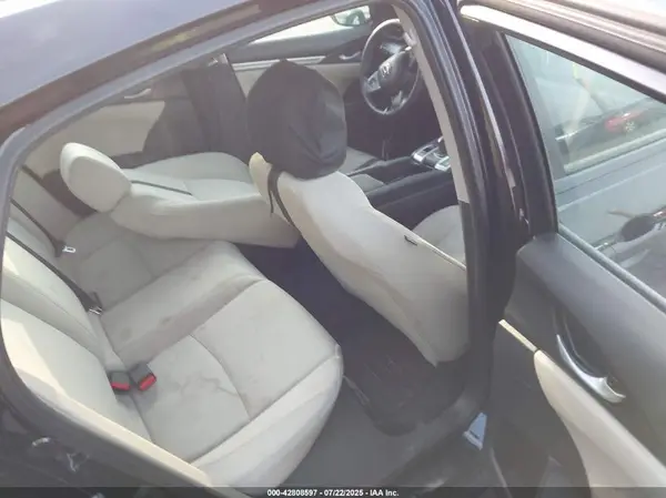 19XFC2F53HE029558 2017 HONDA CIVIC - Image 8